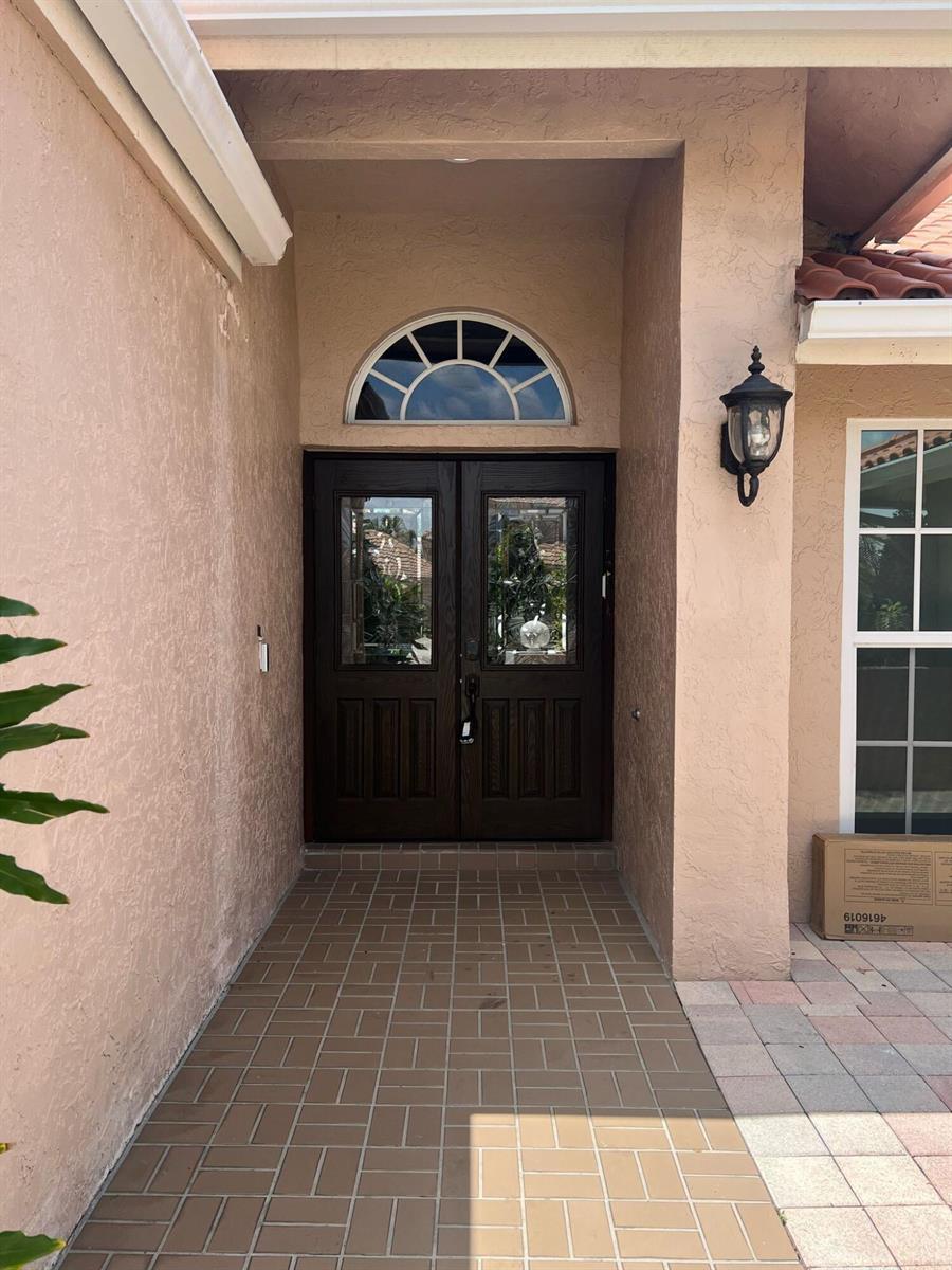 9664 W Lake Court, Boca Raton FL 33434 photo 4