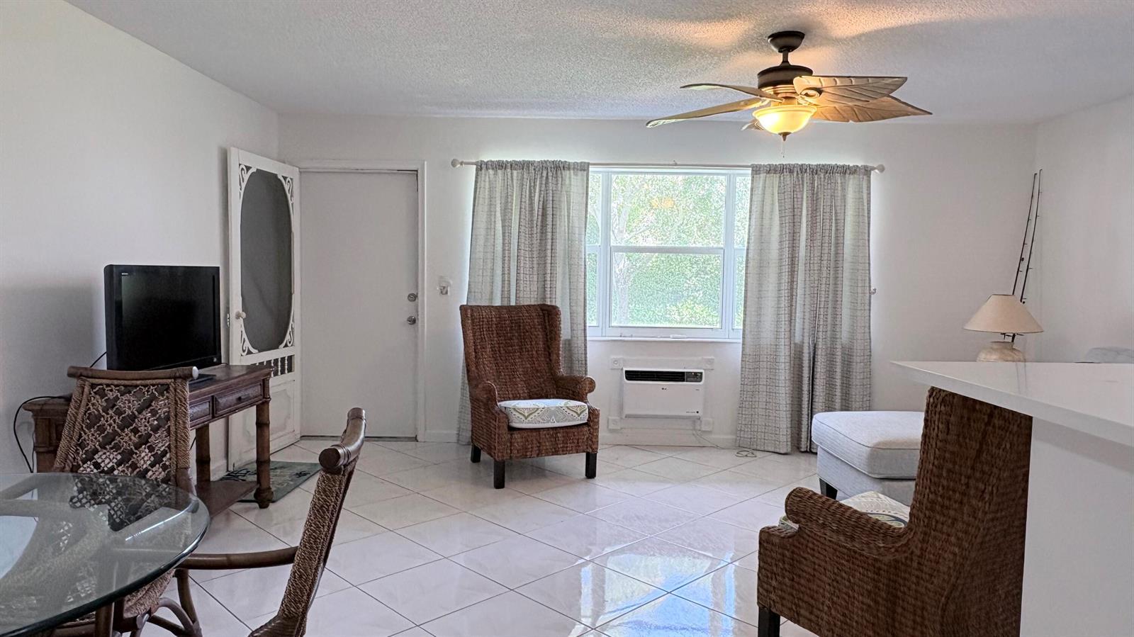 200 Horizon W # 102, Boynton Beach FL 33435 photo 3