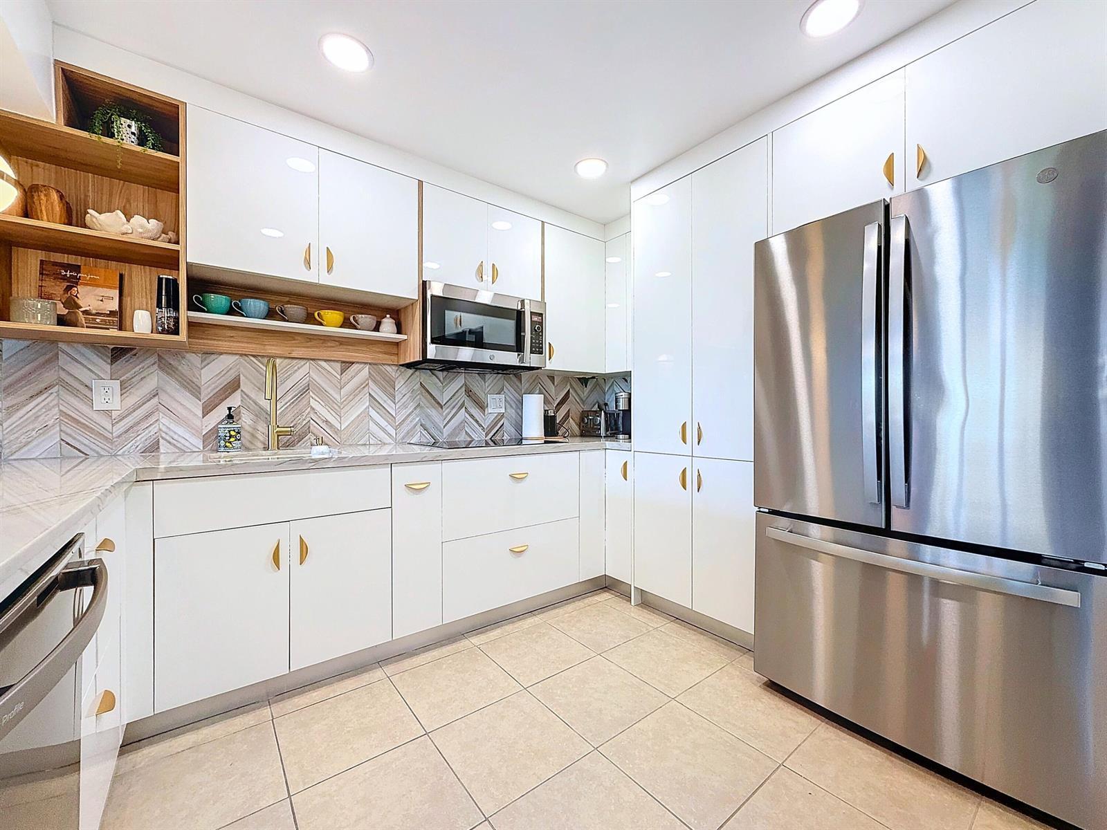 2311 S Cypress Bend Drive # 319a, Pompano Beach FL 33069