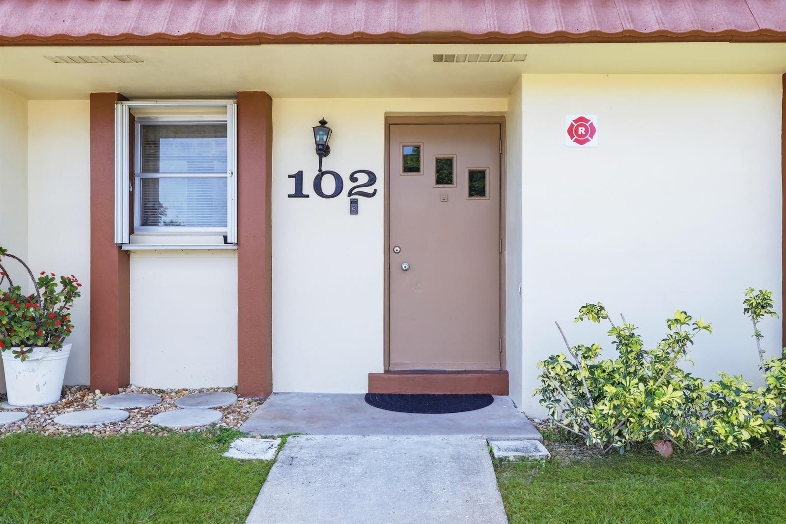 5780 Fernley Dr Drive W # 102, West Palm Beach FL 33415 photo 3