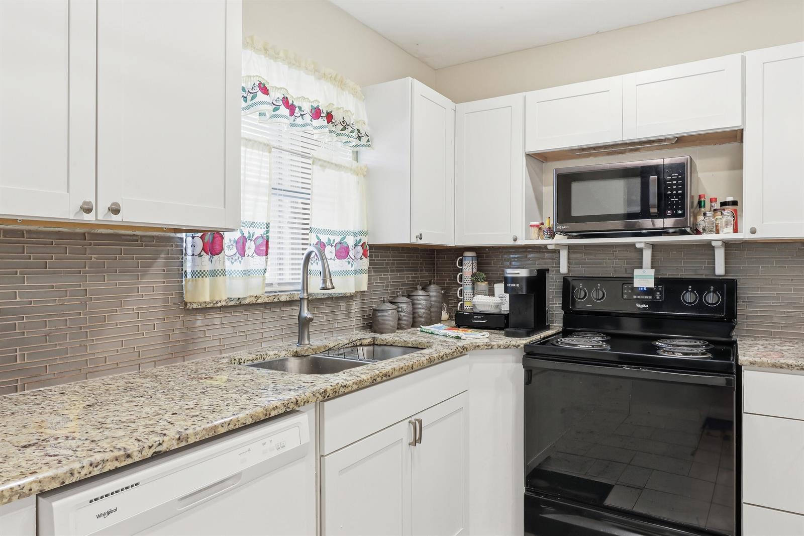5780 Fernley Dr Drive W # 102, West Palm Beach FL 33415 photo 4