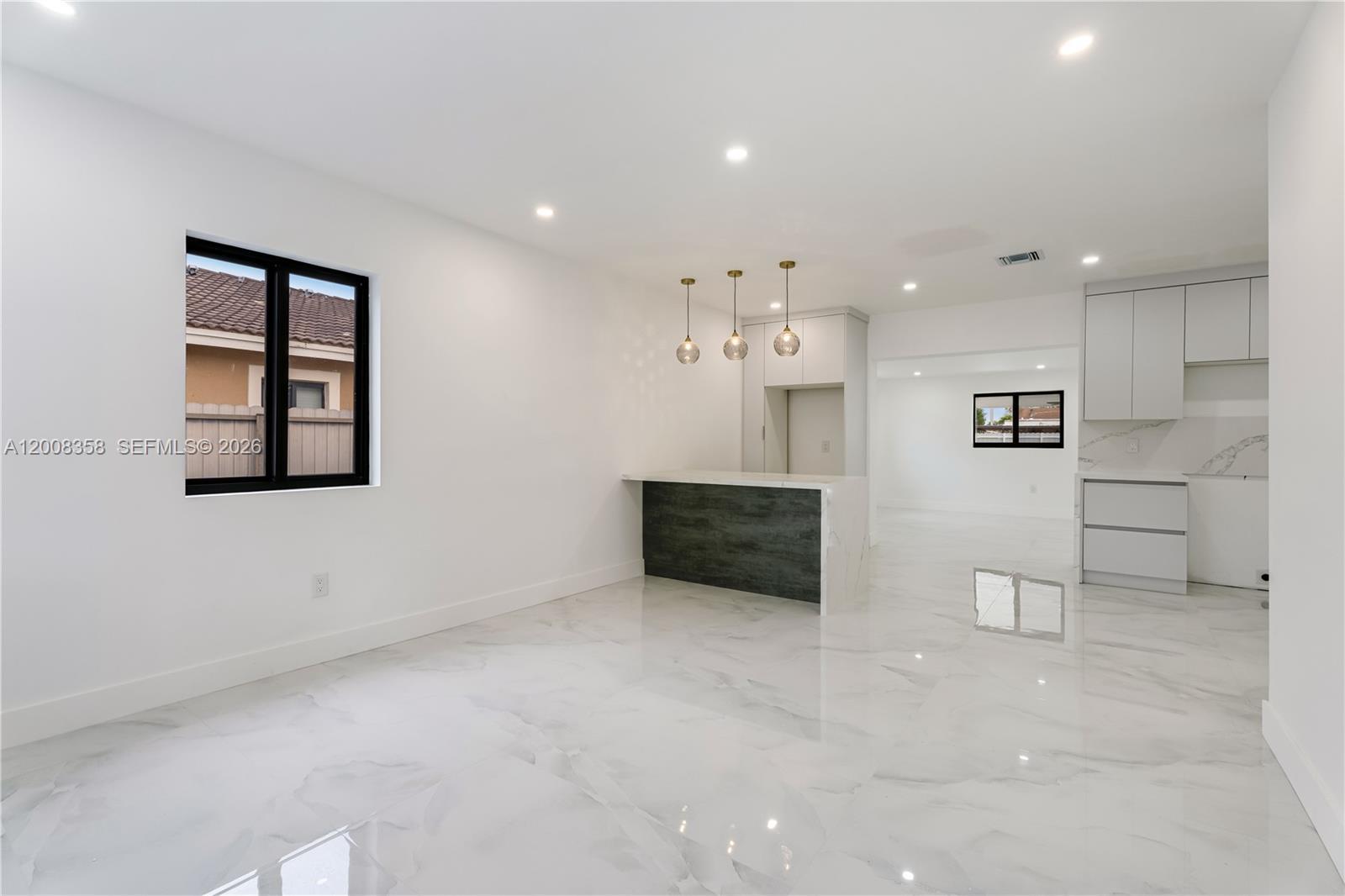 851 W 35th St, Hialeah FL 33012 photo 4
