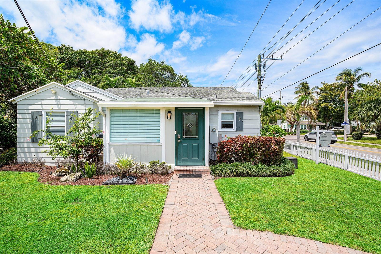 145 N Swinton Avenue, Delray Beach FL 33444 photo 3