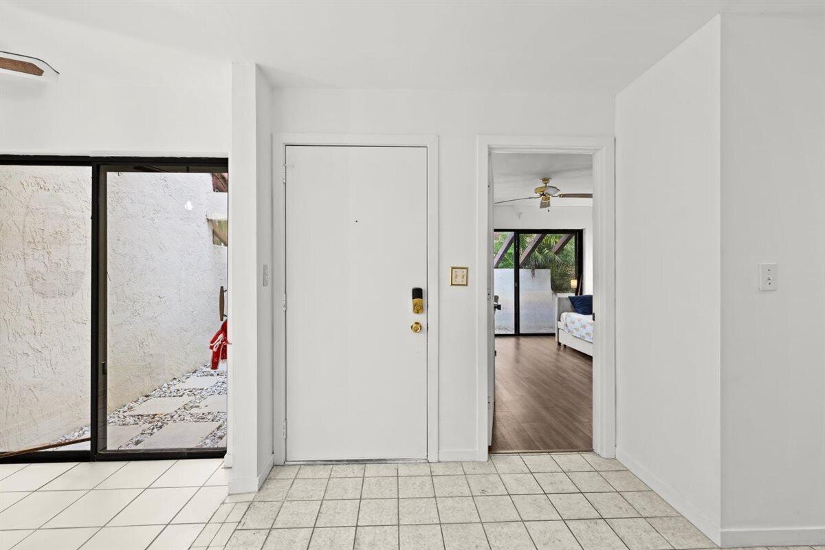 6783 Tiburon Circle, Boca Raton FL 33433 photo 4