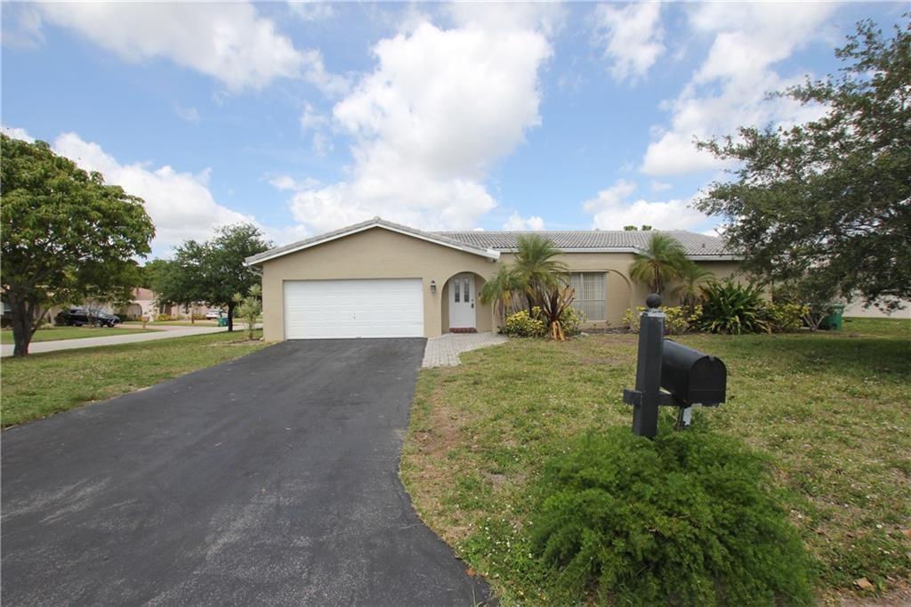 1122 NW 82nd Avenue, Coral Springs FL 33071