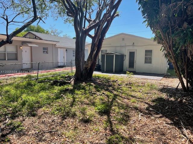 410 NW 9th St, Hallandale Beach FL 33009 photo 5