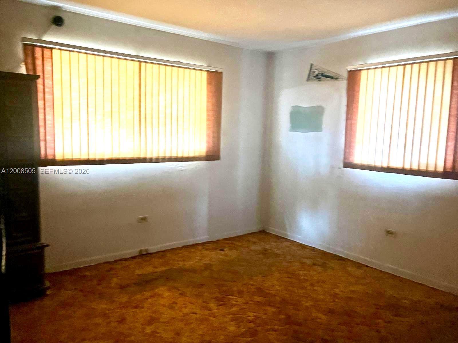 6720 Cody St, Hollywood FL 33024 photo 4