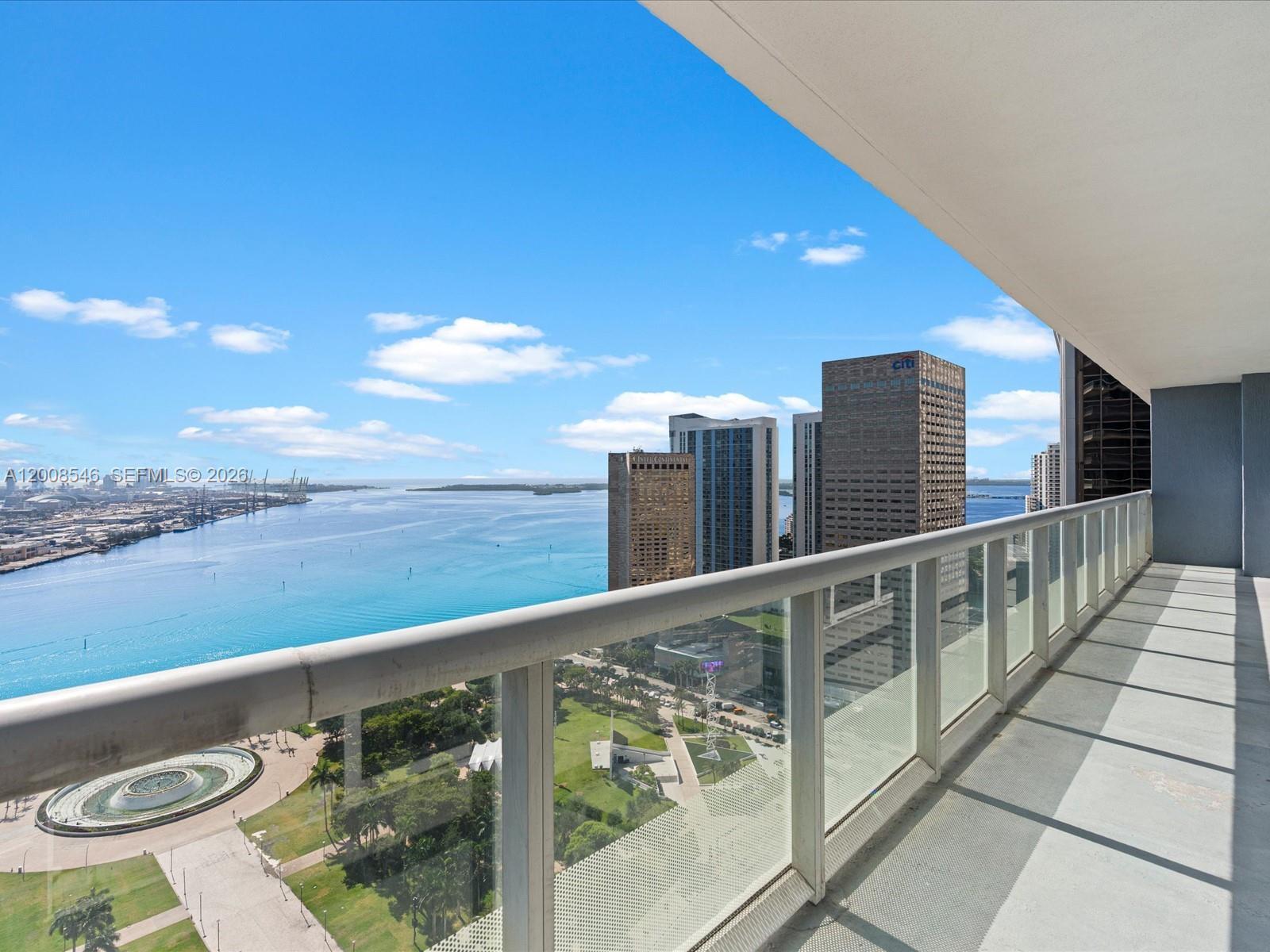 50 Biscayne Blvd # 3308, Miami FL 33132 photo 2