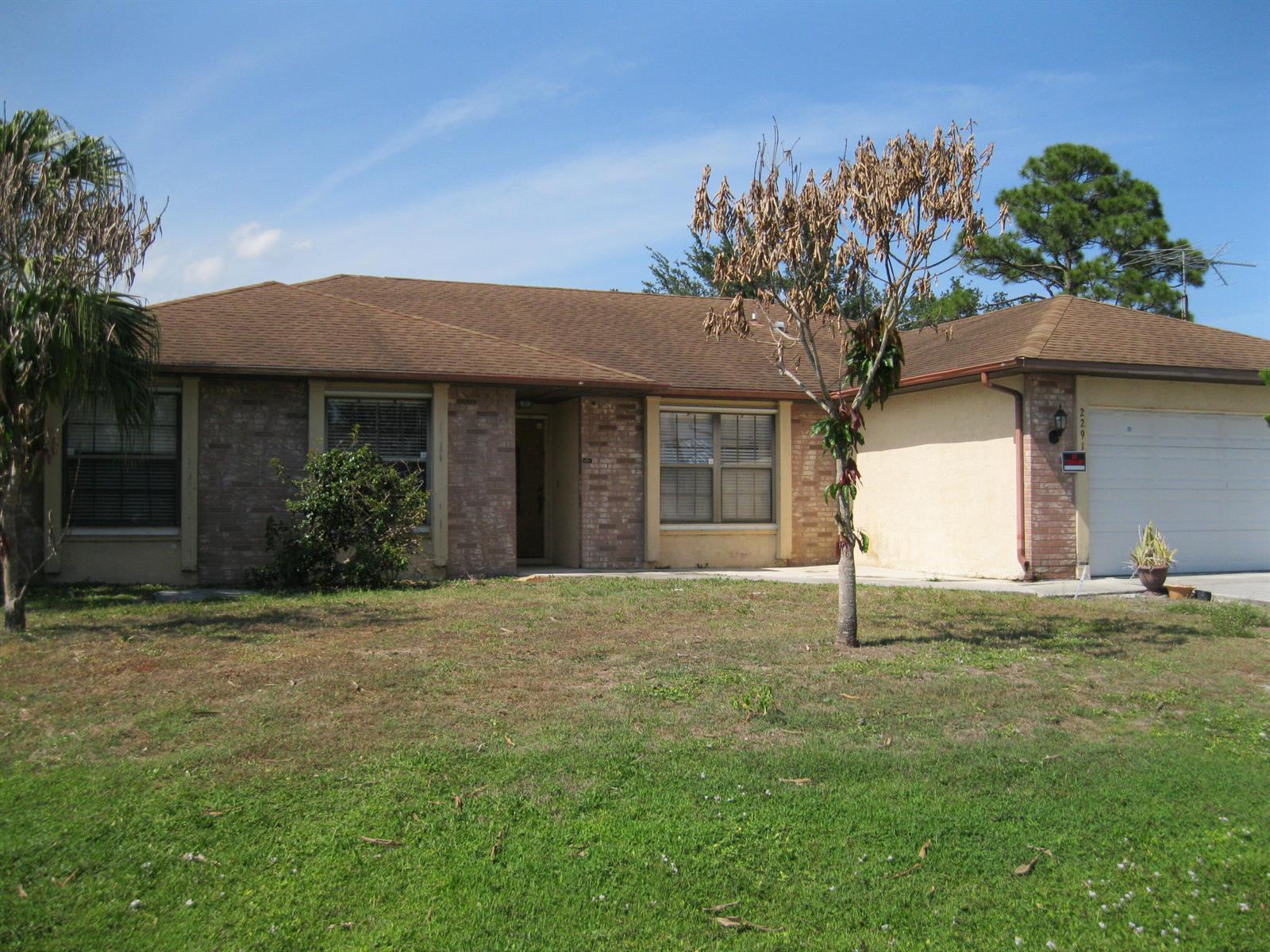 2291 SW Jay Avenue, Port St. Lucie FL 34953