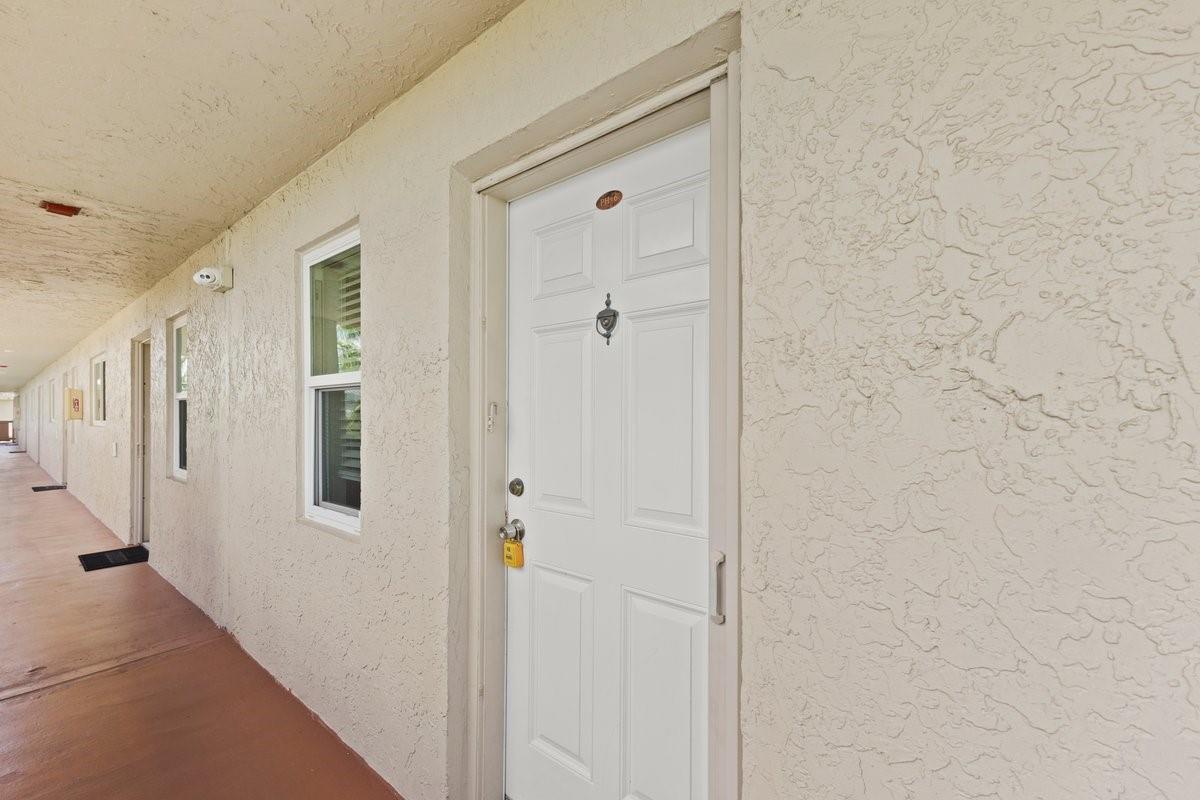 2106 S Cypress Bend Drive # 506, Pompano Beach FL 33069 photo 3
