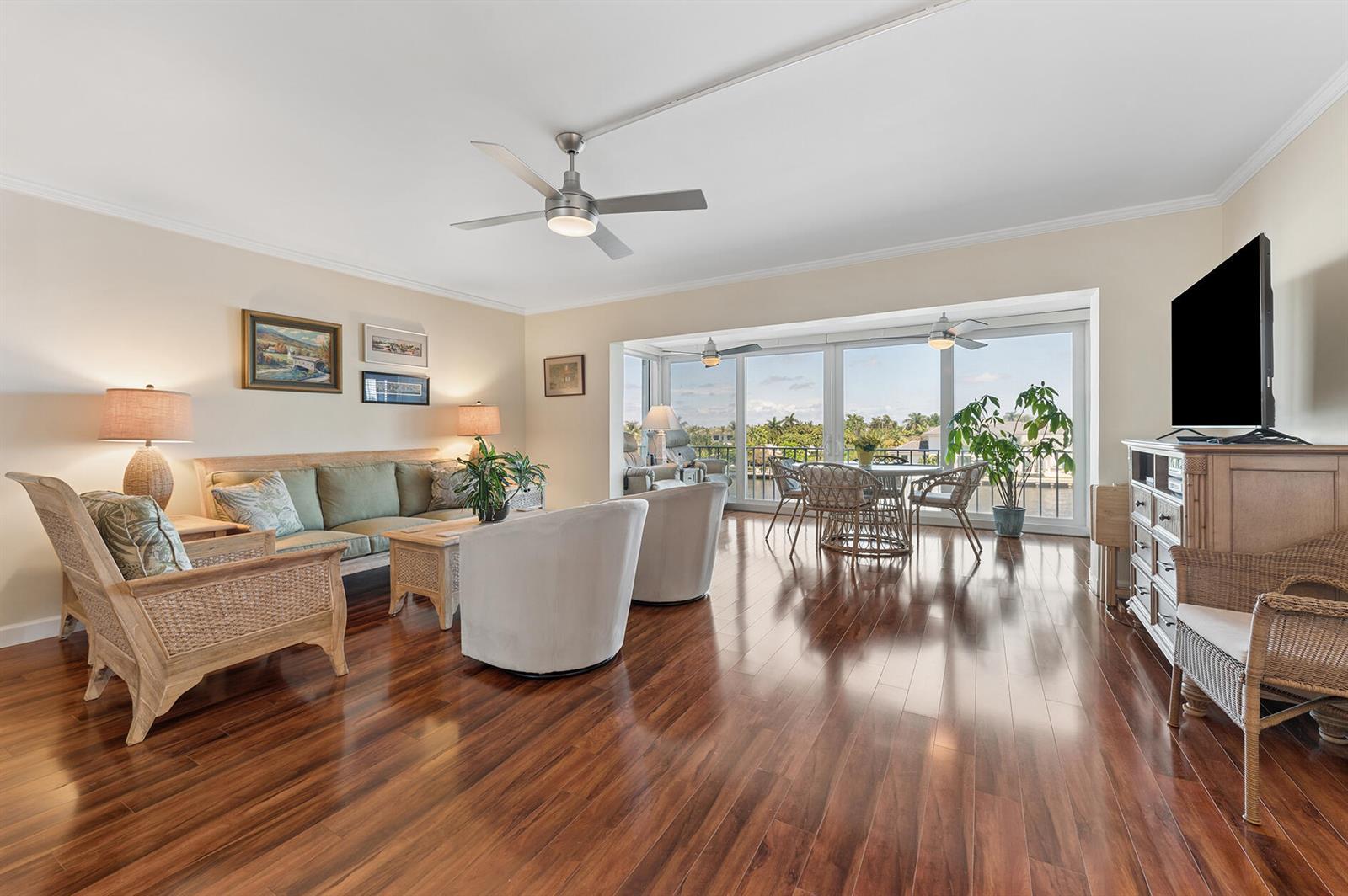 555 SE 6th Avenue # 3d, Delray Beach FL 33483