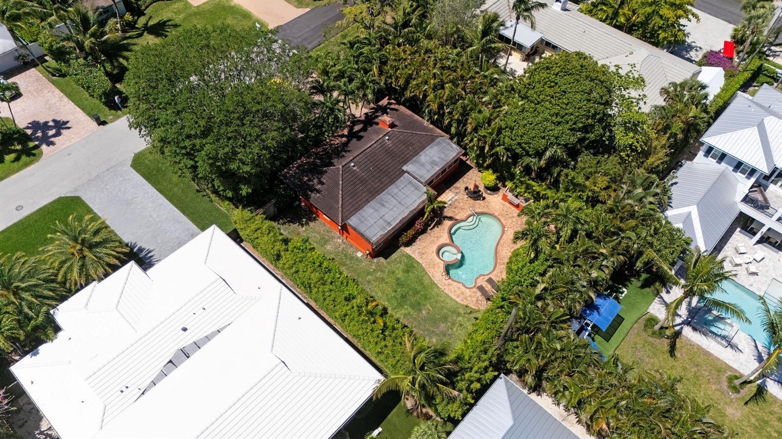 319 NW 17th Street, Delray Beach FL 33444 photo 4
