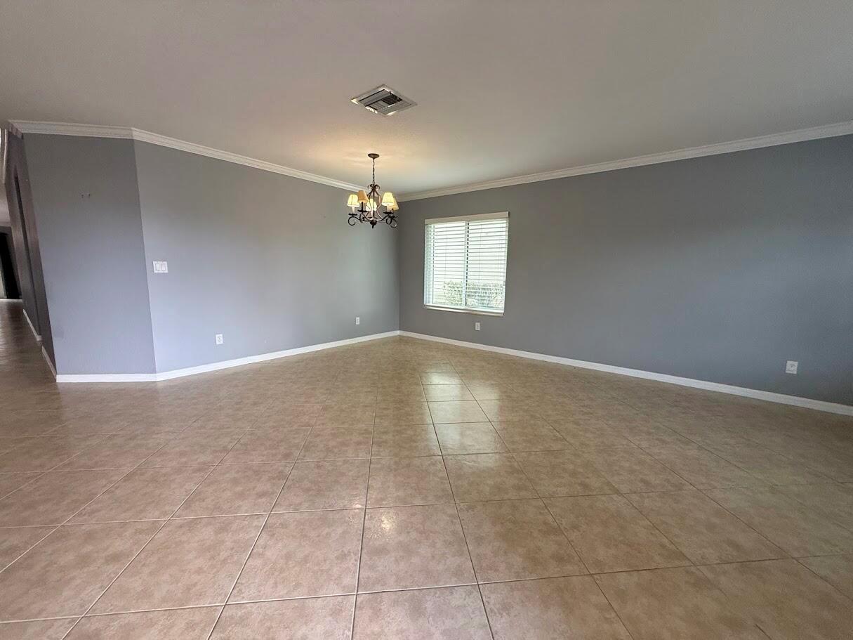 5574 43rd Court, Vero Beach FL 32967 photo 4