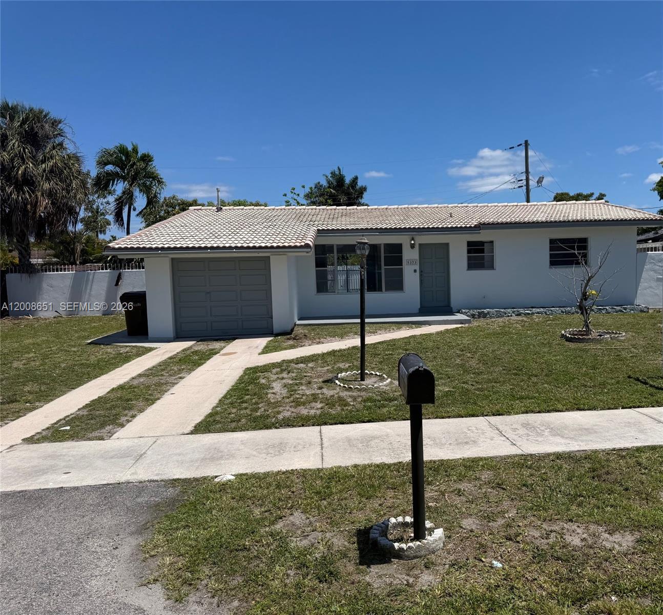 5373 W 10th Ct, Hialeah FL 33012 photo 2