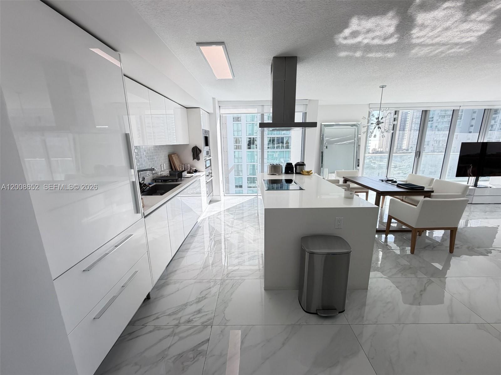 330 Sunny Isles Blvd # 1008, Sunny Isles Beach FL 33160 photo 3