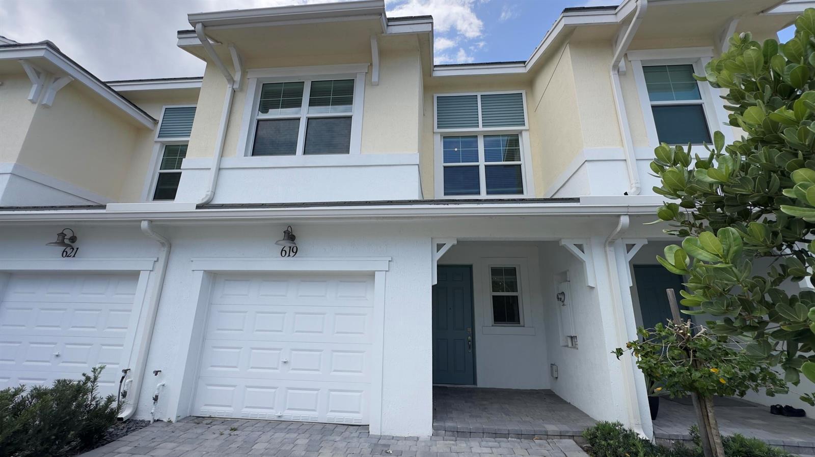 619 Parsons Way, Deerfield Beach FL 33442 photo 2