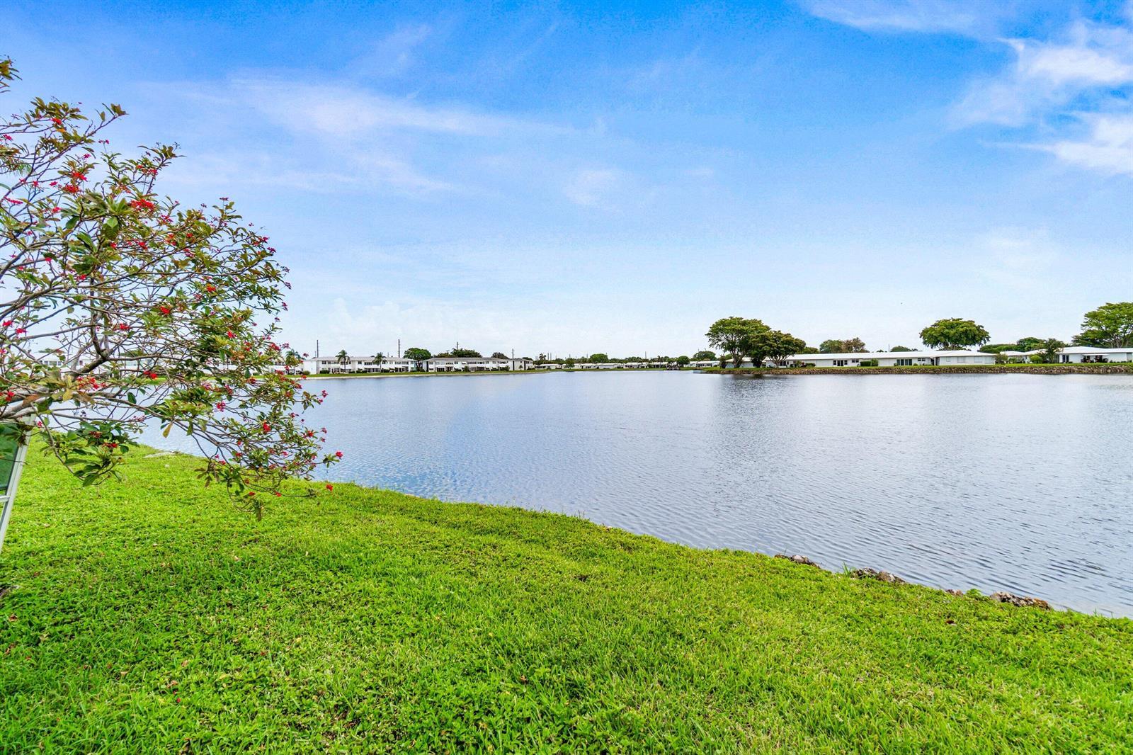 1118 Lake Terrace # H, Boynton Beach FL 33426 photo 2