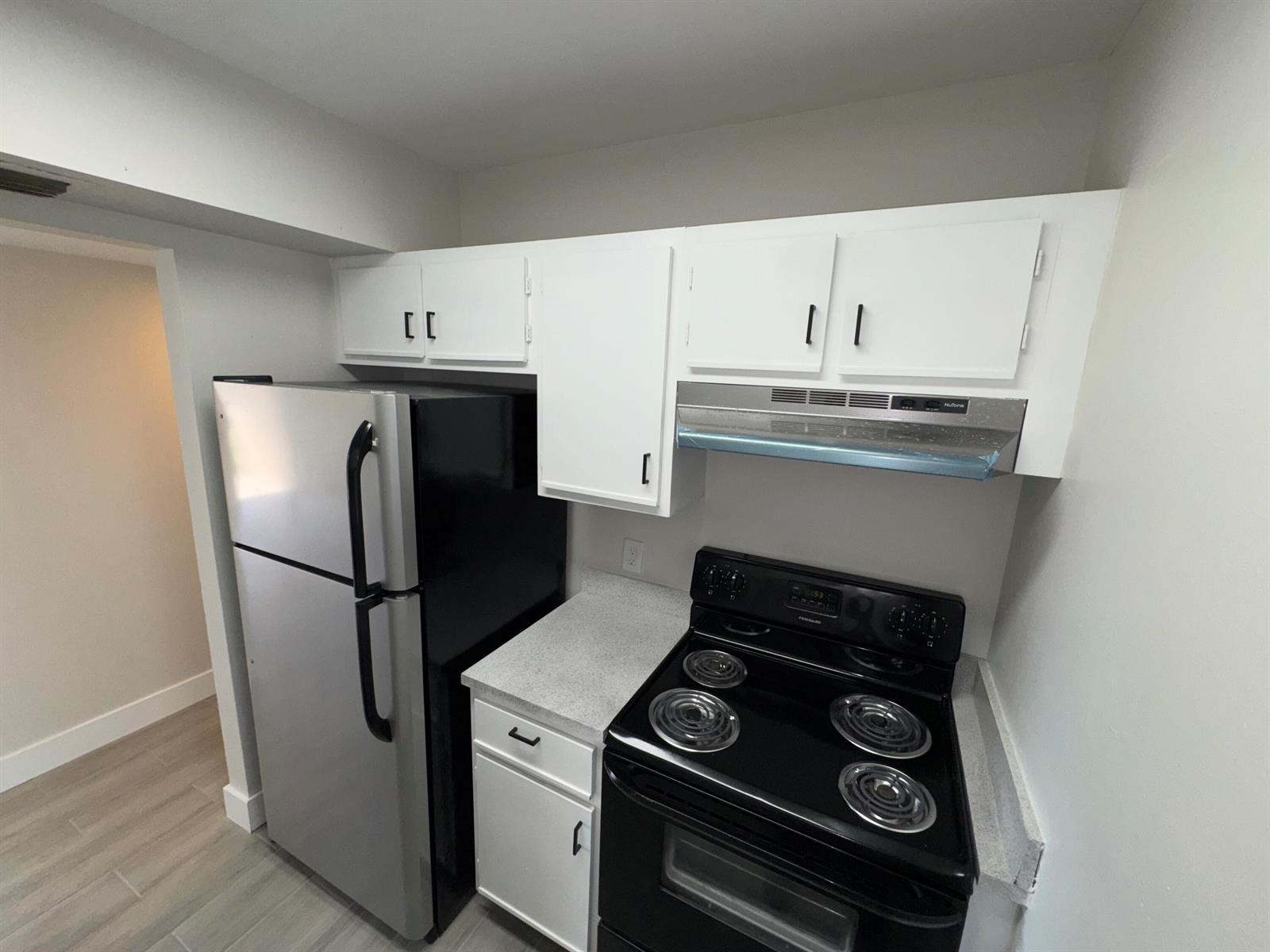 1798 Abbey Road Unit 205, West Palm Beach FL 33415 photo 3