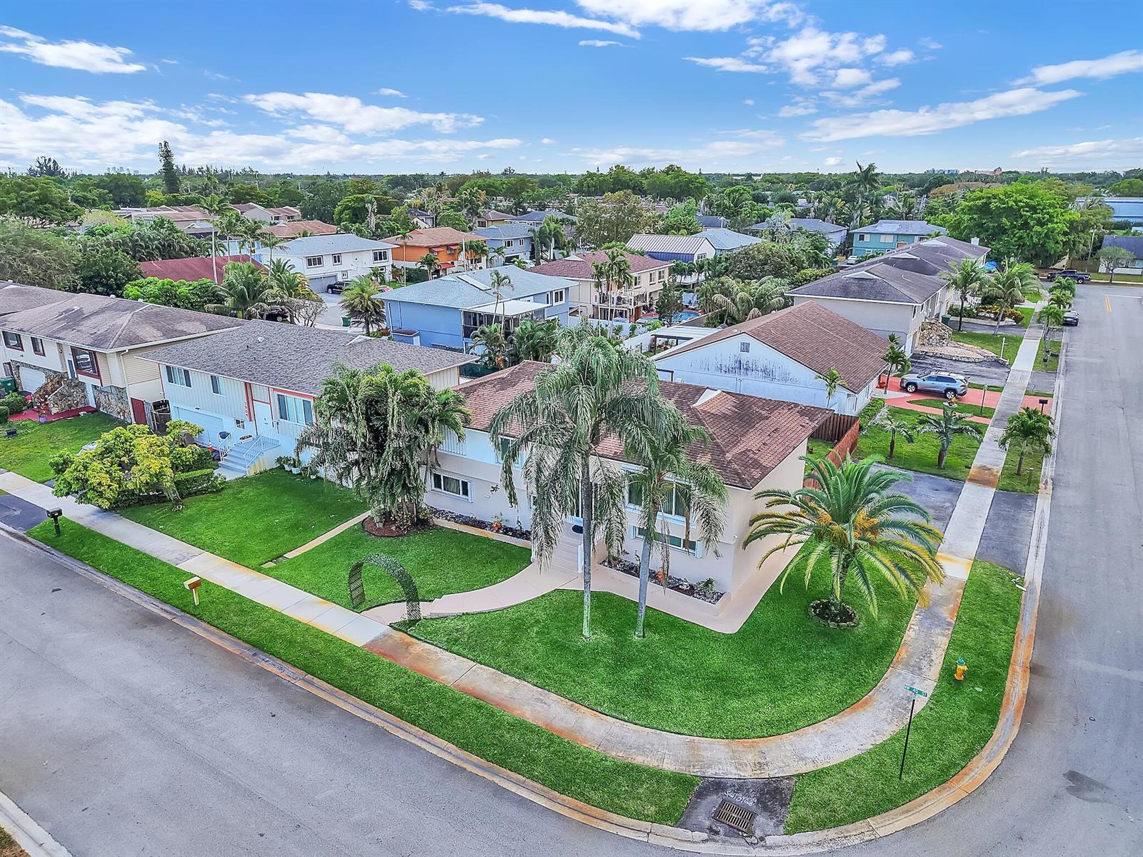 7908 NW 40th Street, Davie FL 33024 photo 5