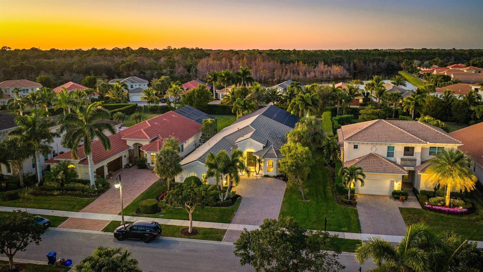 279 Carina Drive, Jupiter FL 33478 photo 2