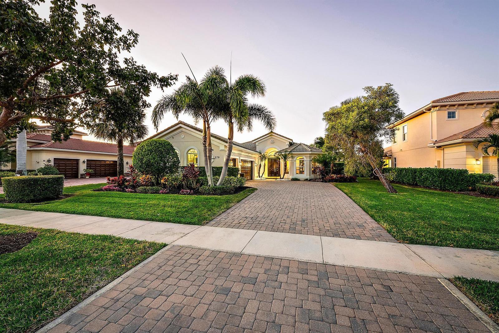 279 Carina Drive, Jupiter FL 33478 photo 3