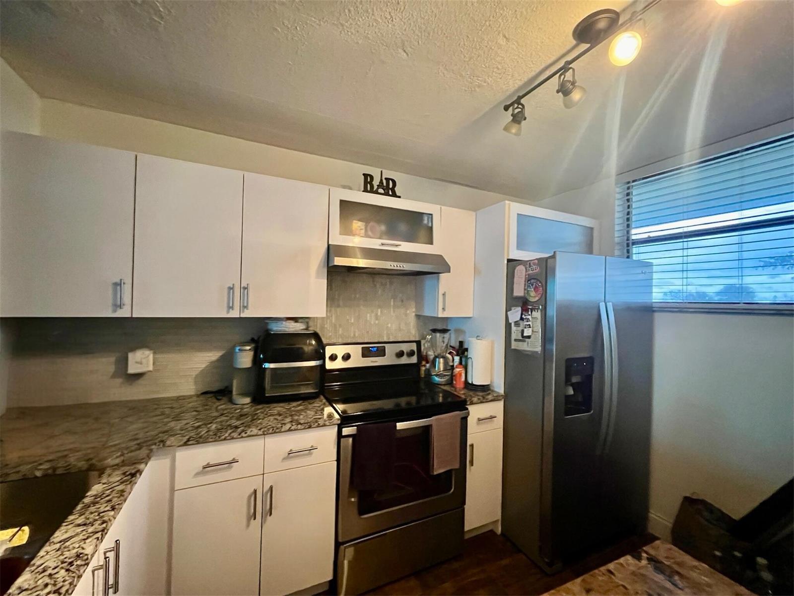 113 Lake Emerald Drive # 209, Oakland Park FL 33309 photo 2