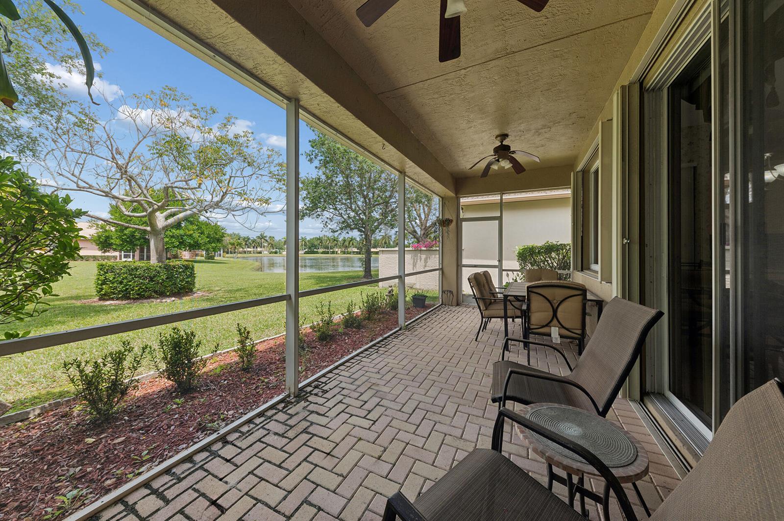 2257 Egret Cove Drive, West Palm Beach FL 33411 photo 3