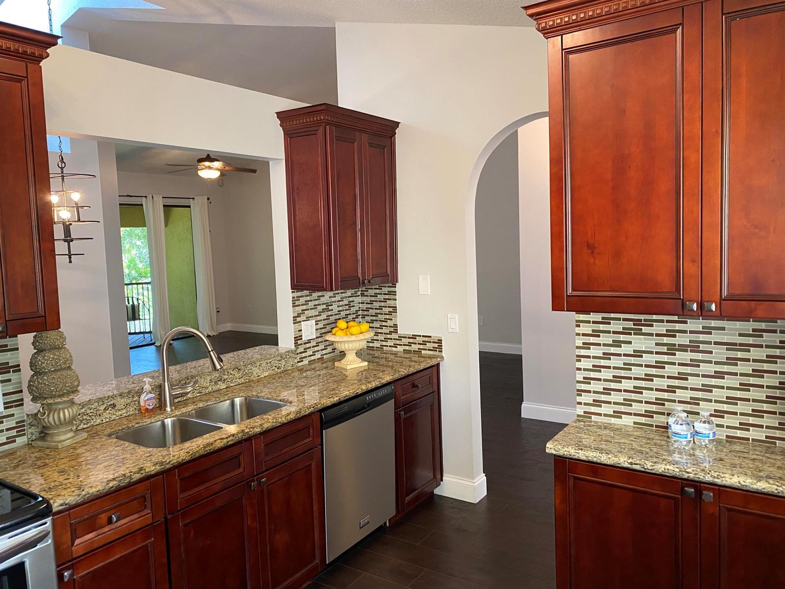 134 NW 98th Terrace, Plantation FL 33324 photo 3