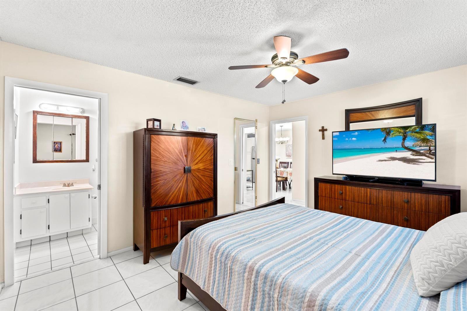 5775 W Fernley Dr Drive W # 134, West Palm Beach FL 33415 photo 5