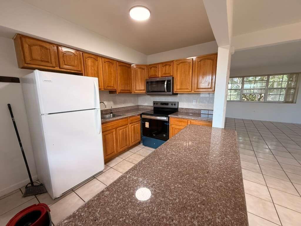 605 84th Street, Miami Beach FL 33141 photo 5