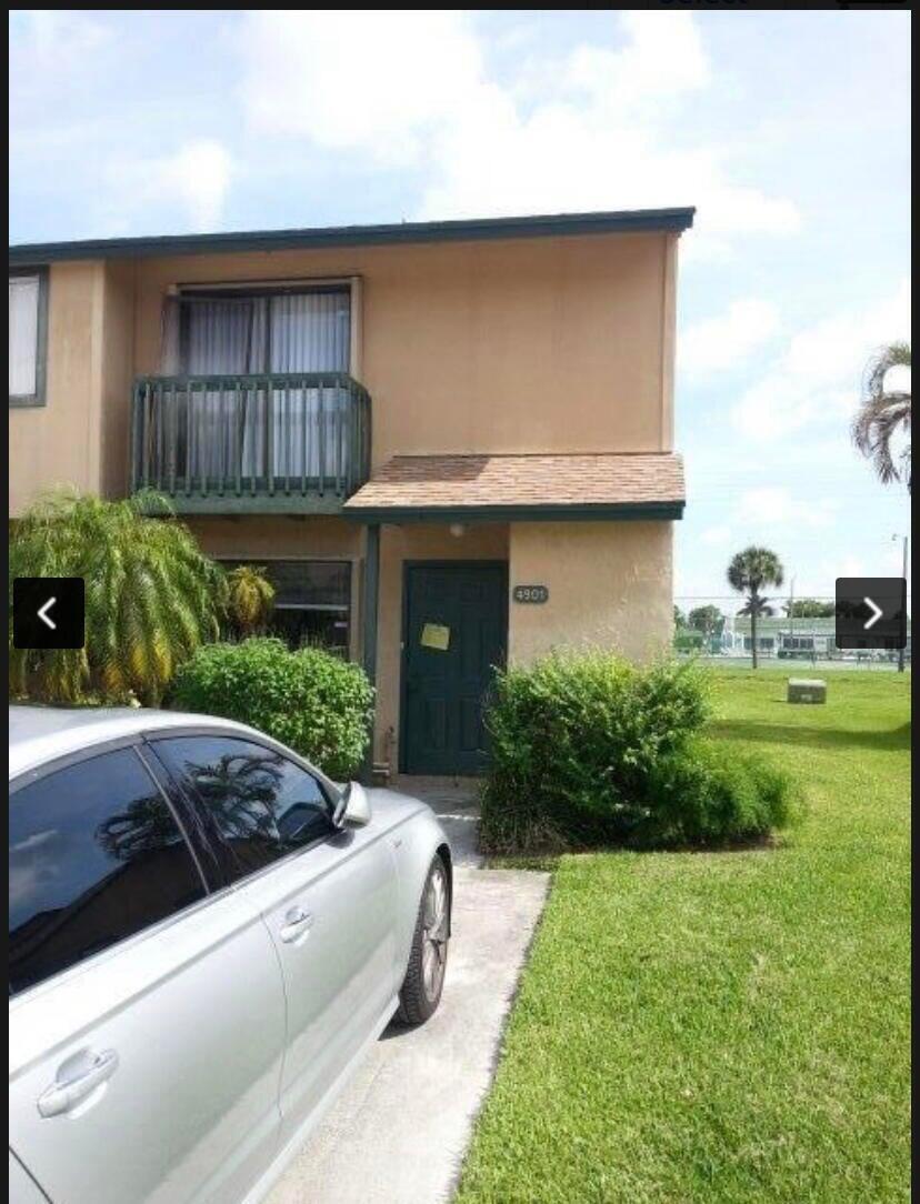 4901 Pier Drive, FL 33463