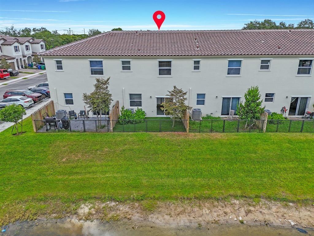 5515 NW 27th Street, Lauderhill FL 33313 photo 3