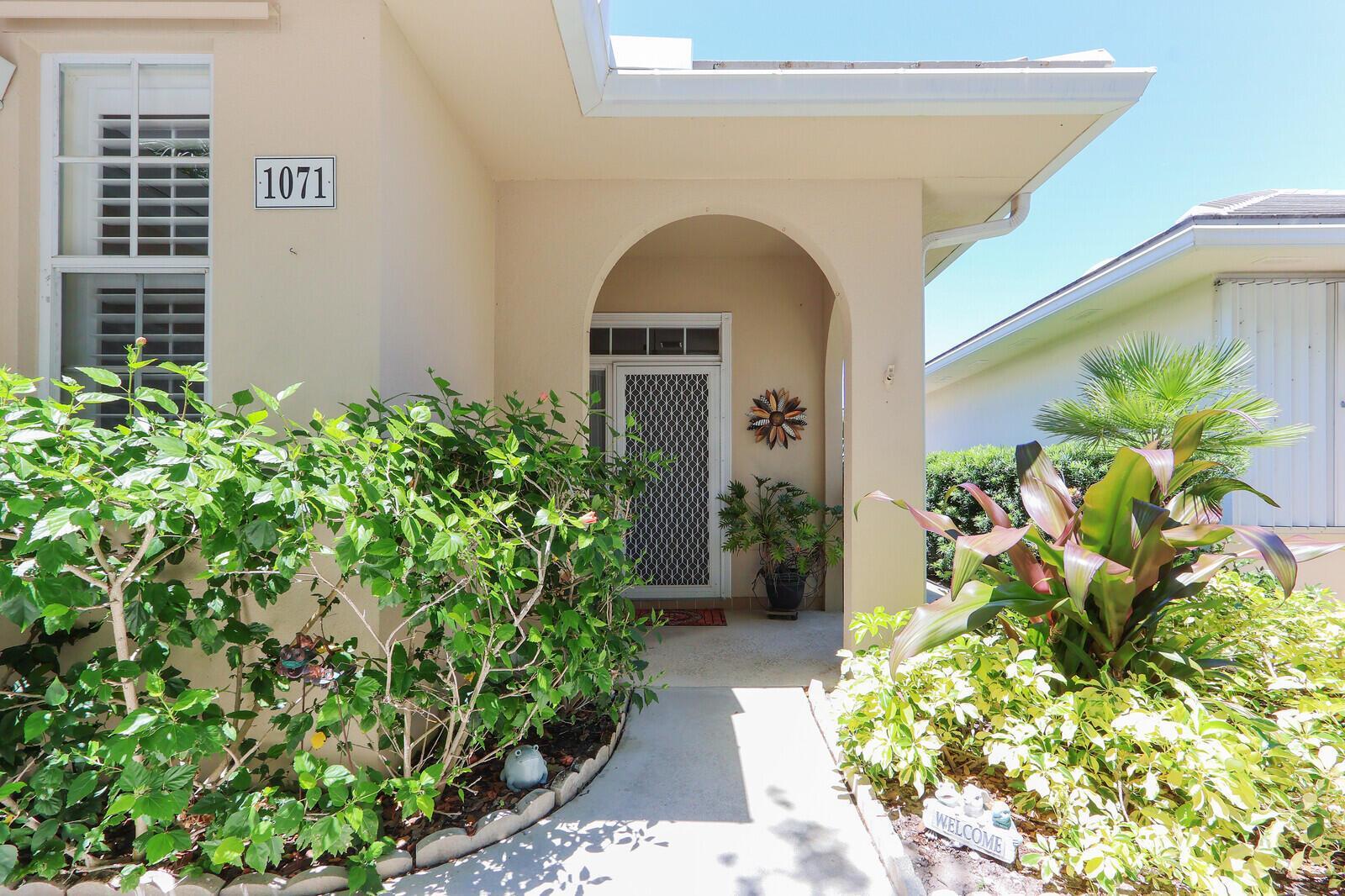 1071 Bedford Avenue, Palm Beach Gardens FL 33403 photo 3