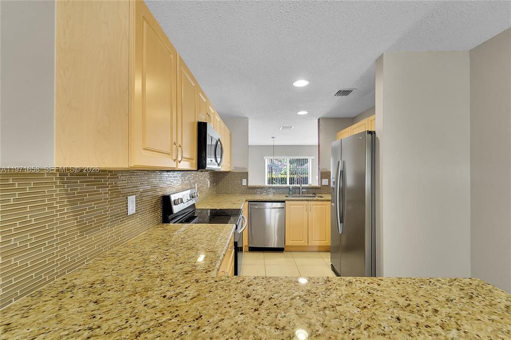 9840 NW 19th Place, Sunrise FL 33322 photo 3