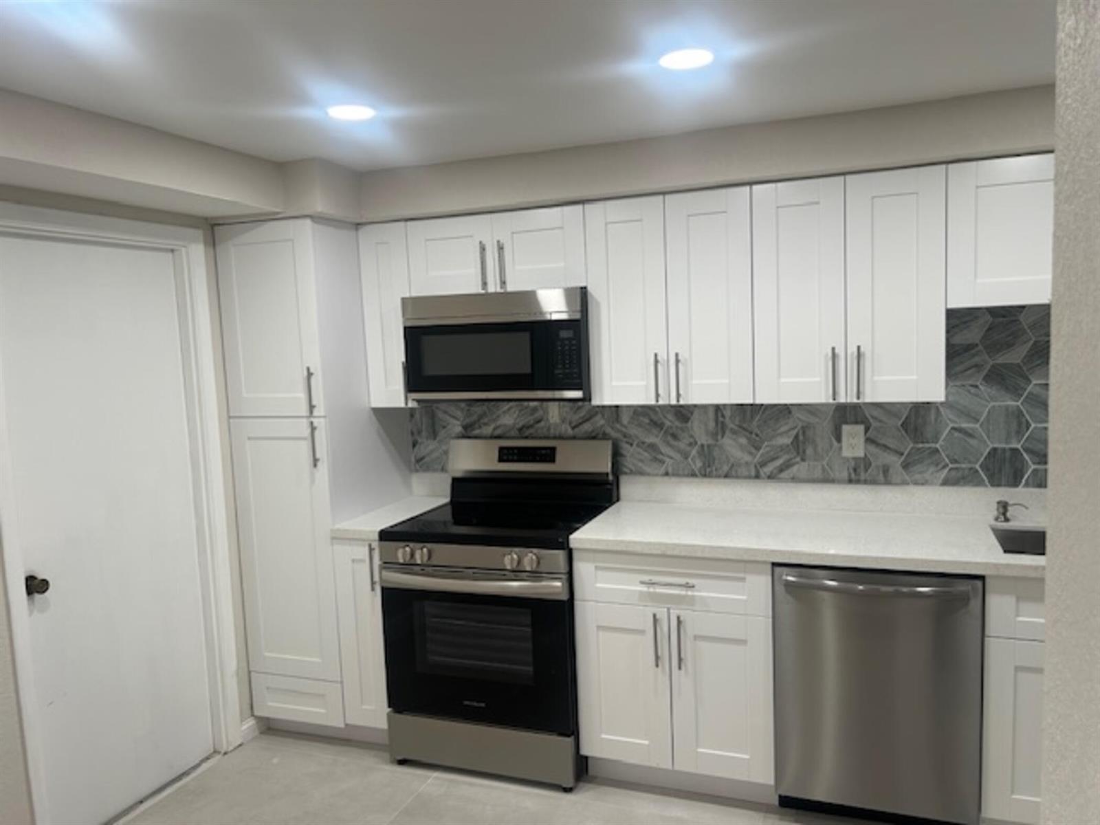 6563 Racquet Club Drive # 124, Lauderhill FL 33319 photo 5