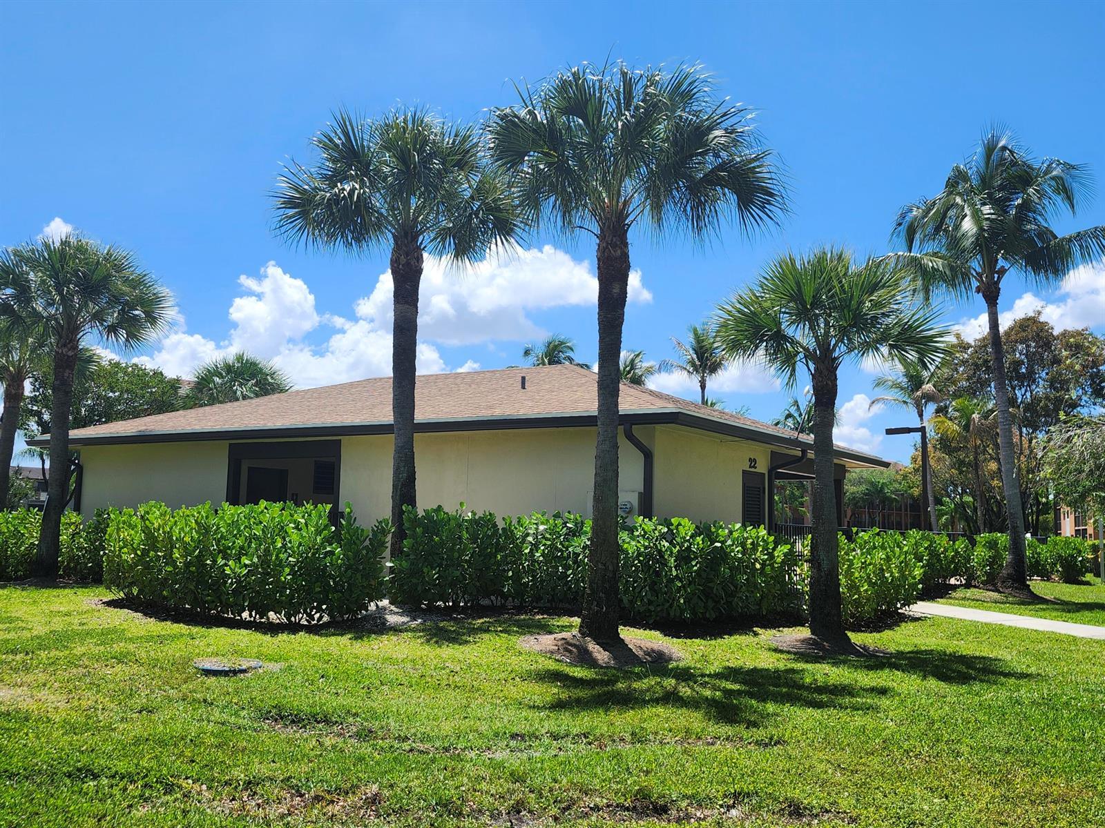 601 SW 142nd Avenue SW # Q, Pembroke Pines FL 33027 photo 3