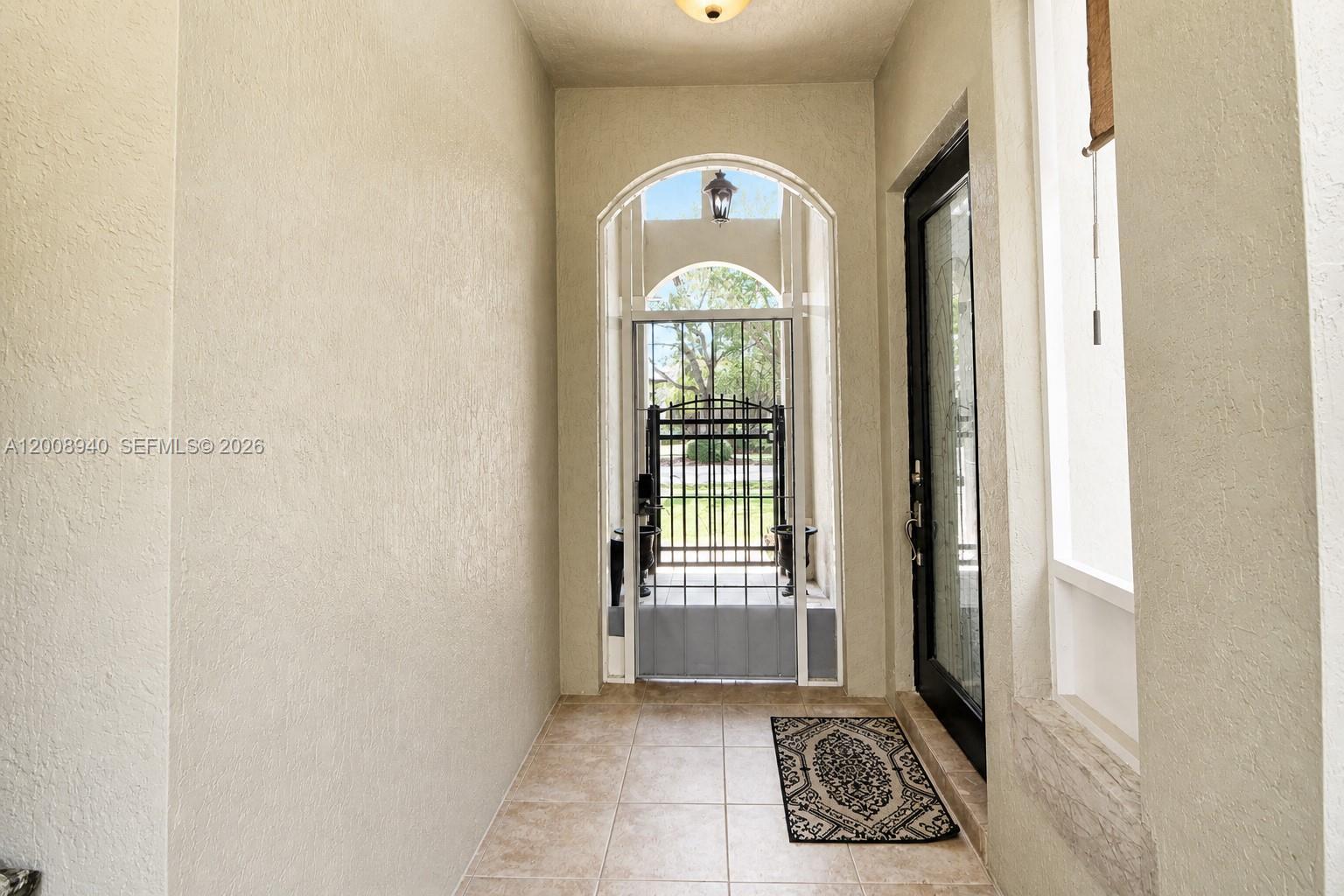2220 SE 19th Ave, Homestead FL 33035 photo 3