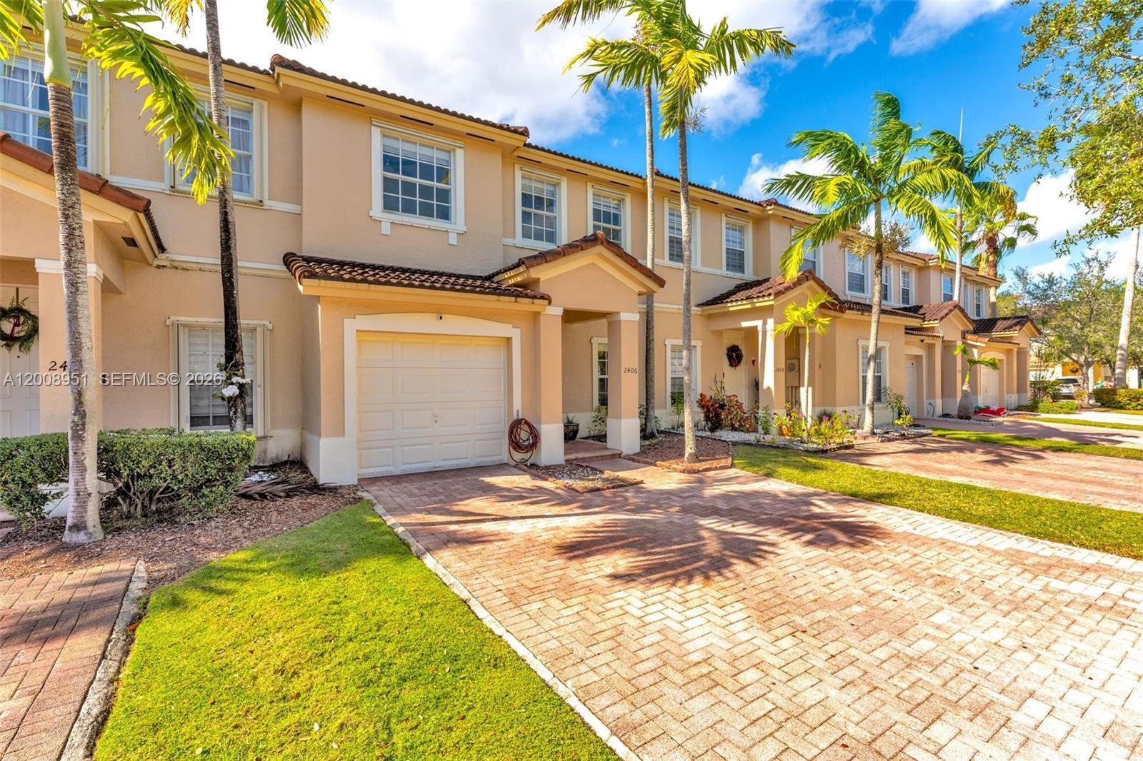 2406 NE 41st Pl, Homestead FL 33033 photo 3