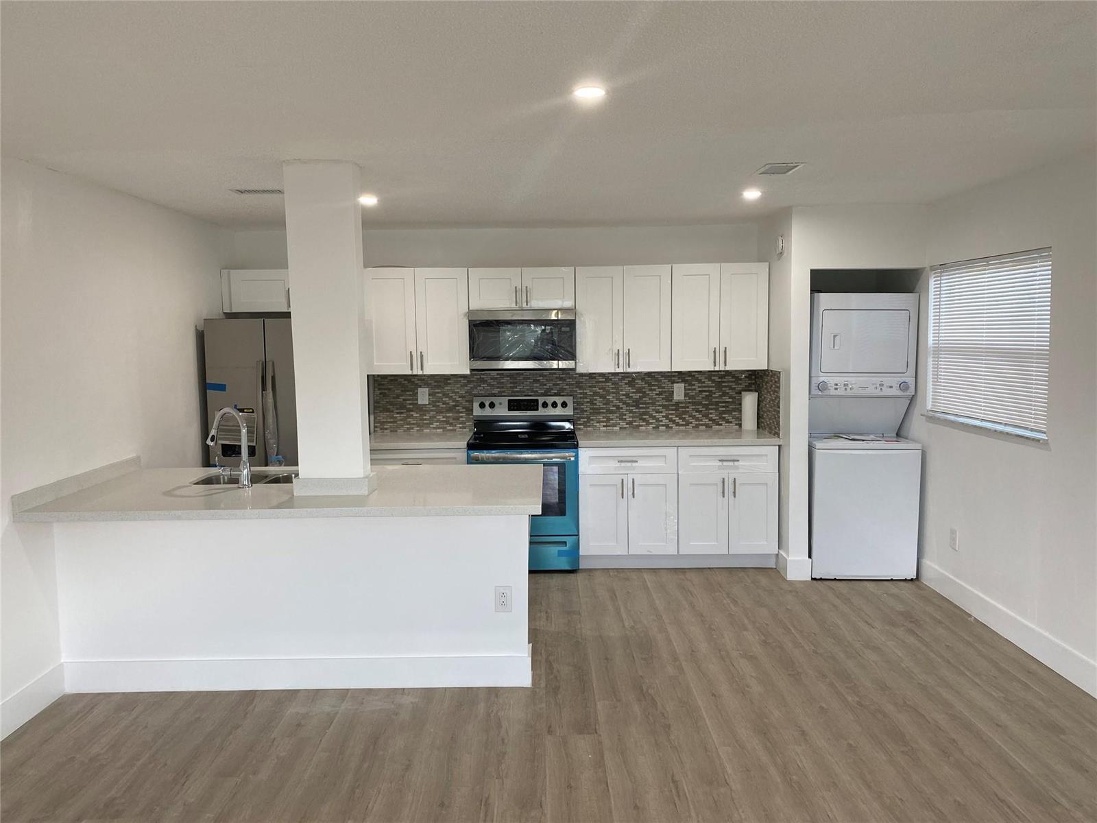 4121 Stirling Road # 401, Dania Beach FL 33314 photo 3