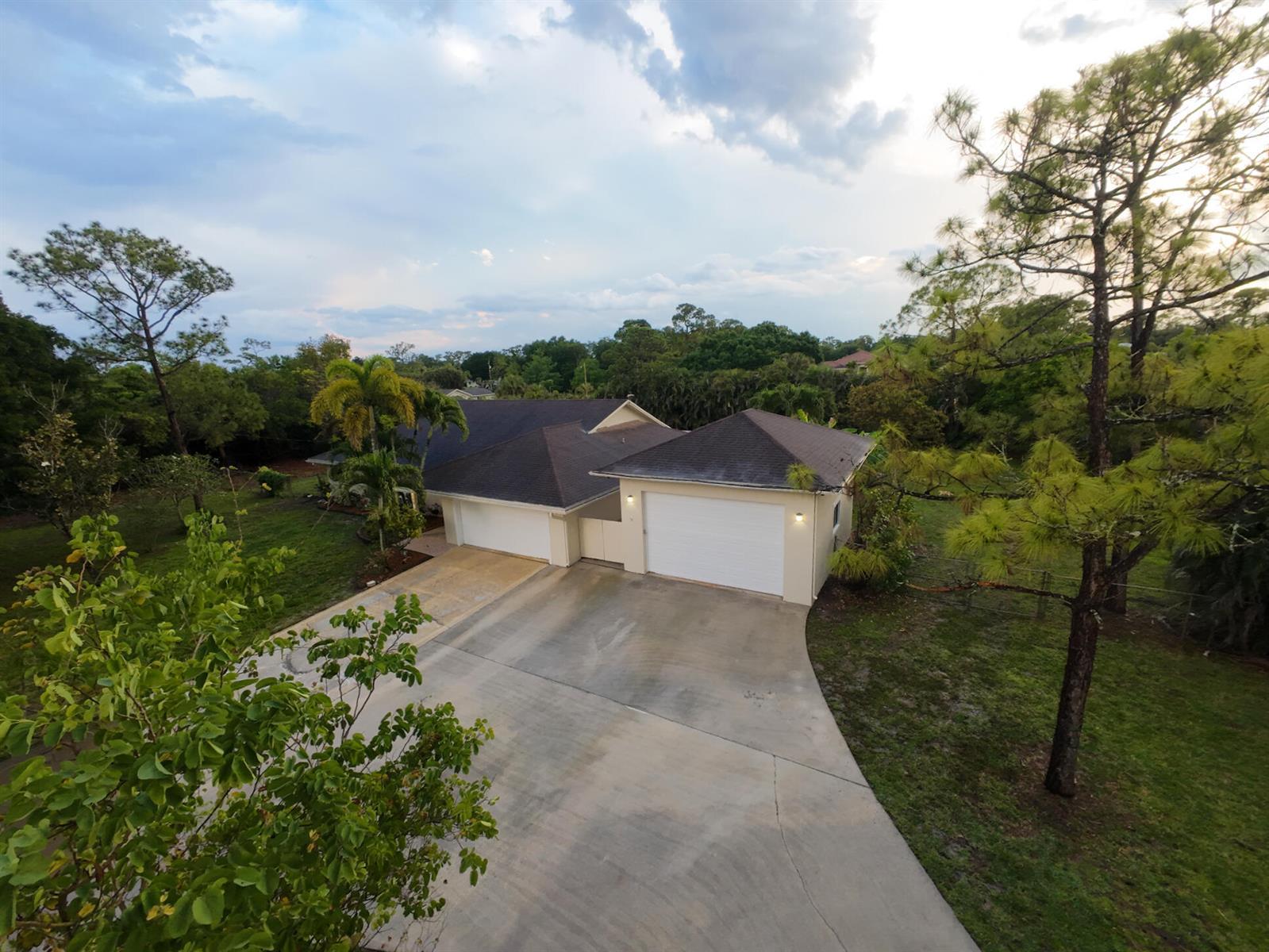 8264 Palomino Drive, Lake Worth FL 33467 photo 4