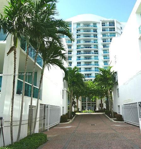 7900 Harbor Island Dr # 817, North Bay Village FL 33141 photo 2