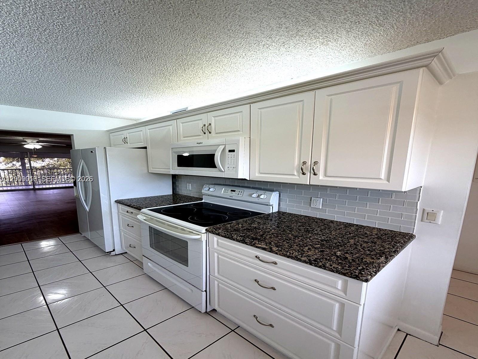1400 SW 124th Ter # 402Q, Pembroke Pines FL 33027 photo 2