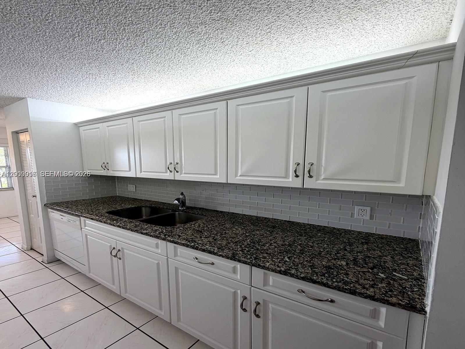 1400 SW 124th Ter # 402Q, Pembroke Pines FL 33027 photo 4