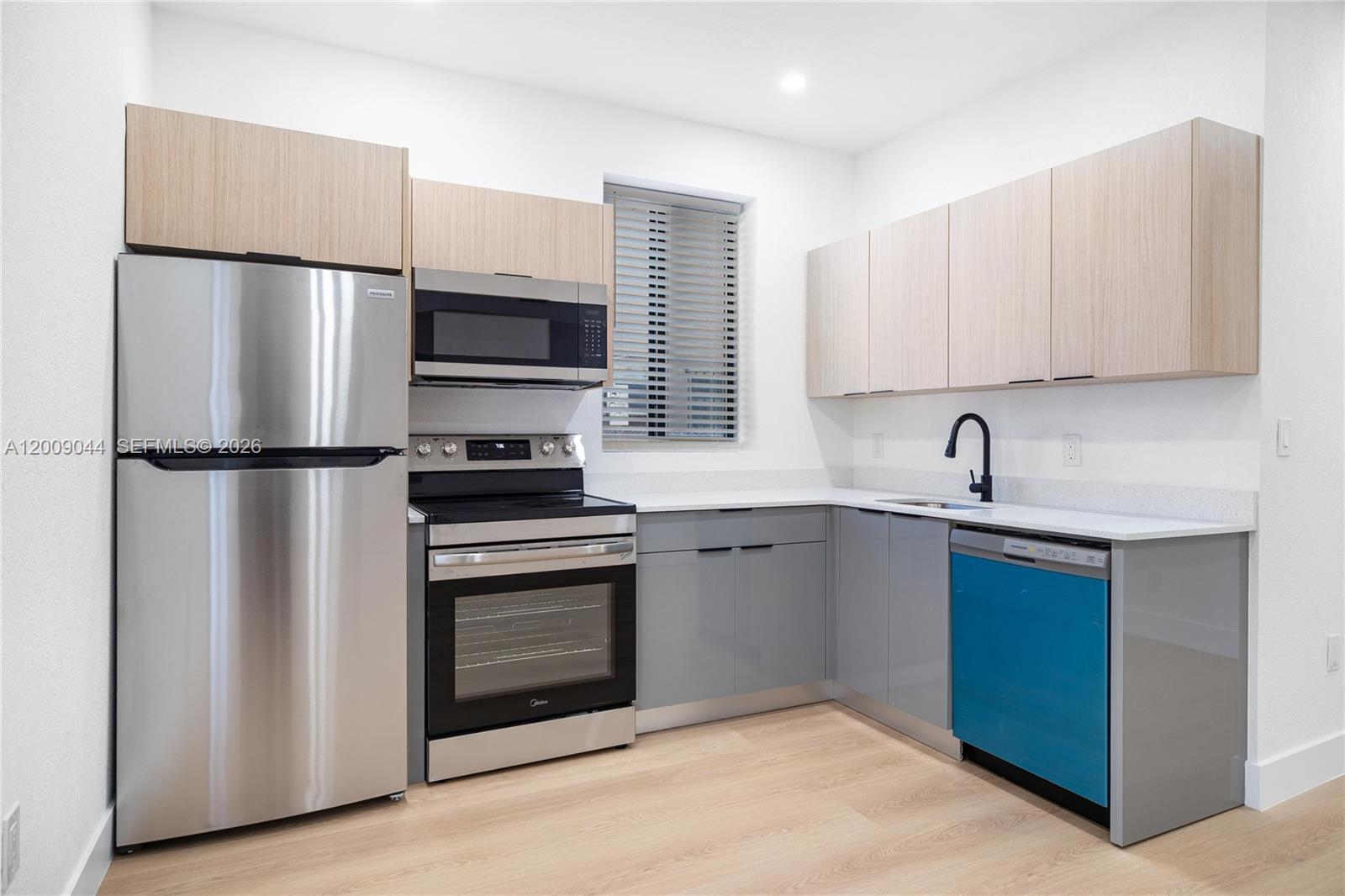 629 SW 10th Ave # 6, Miami FL 33130 photo 4