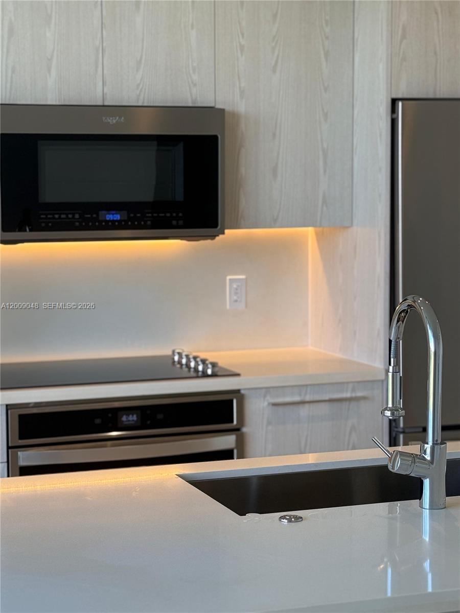 2000 Metropica Way # 901, Sunrise FL 33323 photo 4