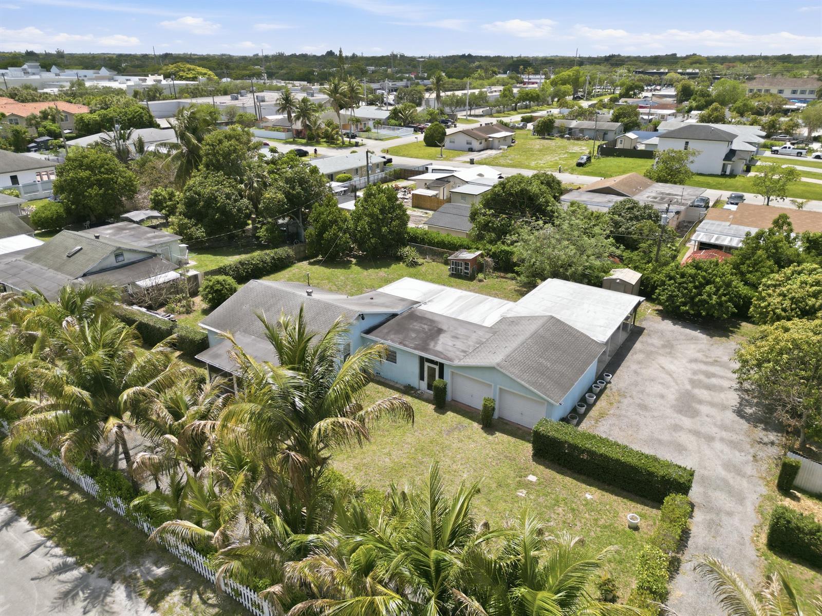 683 Mercury Street, West Palm Beach FL 33406 photo 2