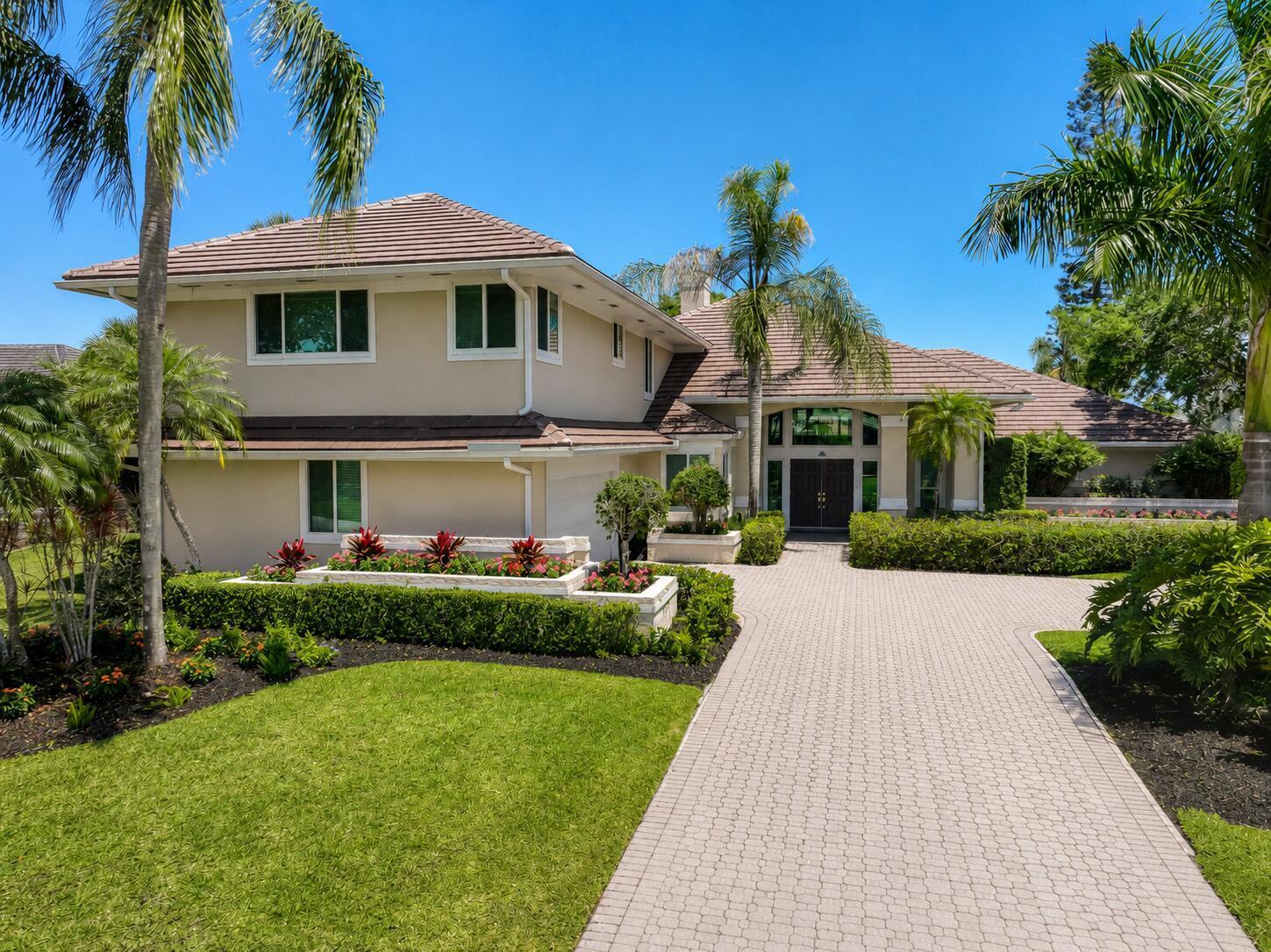 185 Thornton Drive, Palm Beach Gardens FL 33418 photo 2