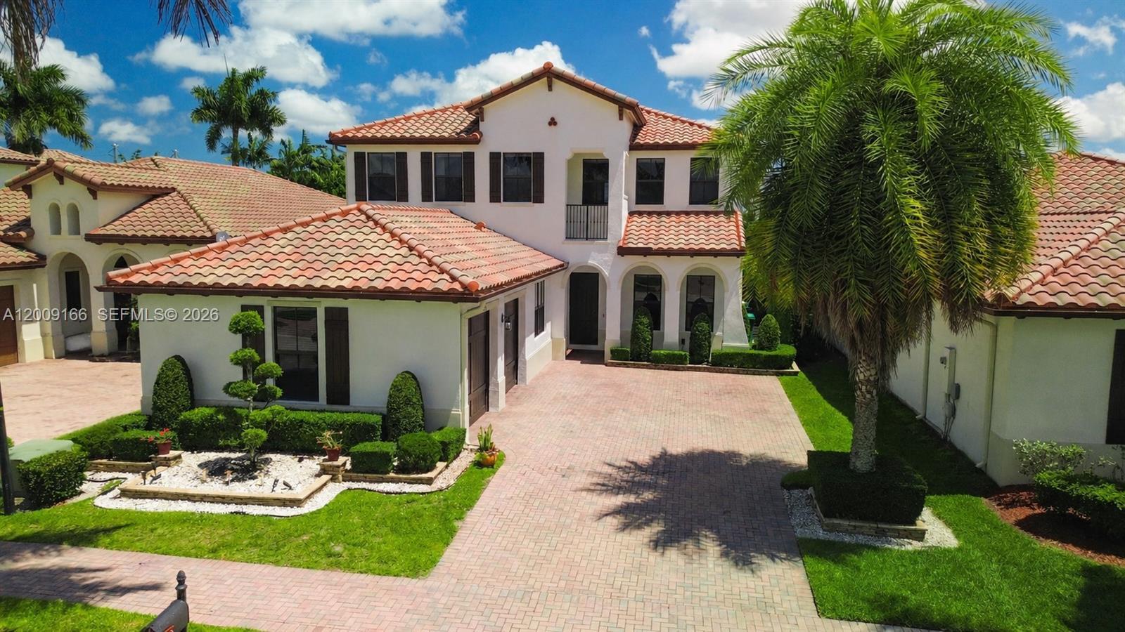 3765 NW 85th Ter, Cooper City FL 33024 photo 2