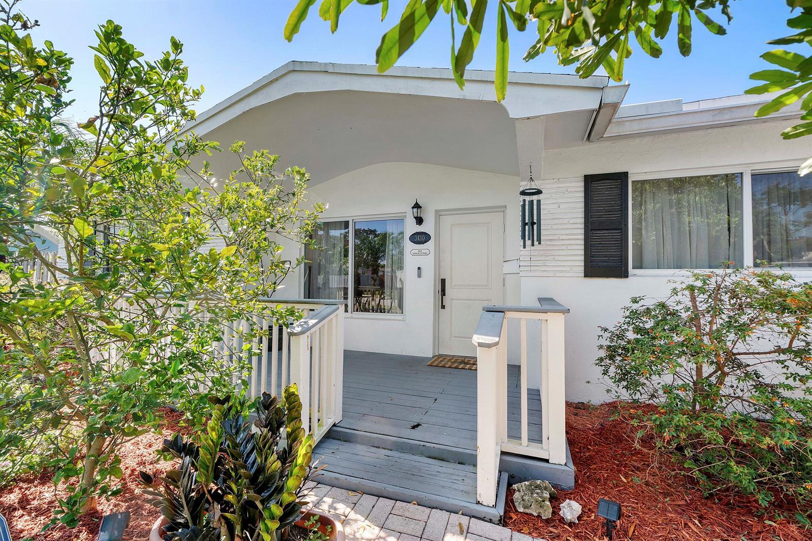 3410 SW 13th Court, Fort Lauderdale FL 33312 photo 2