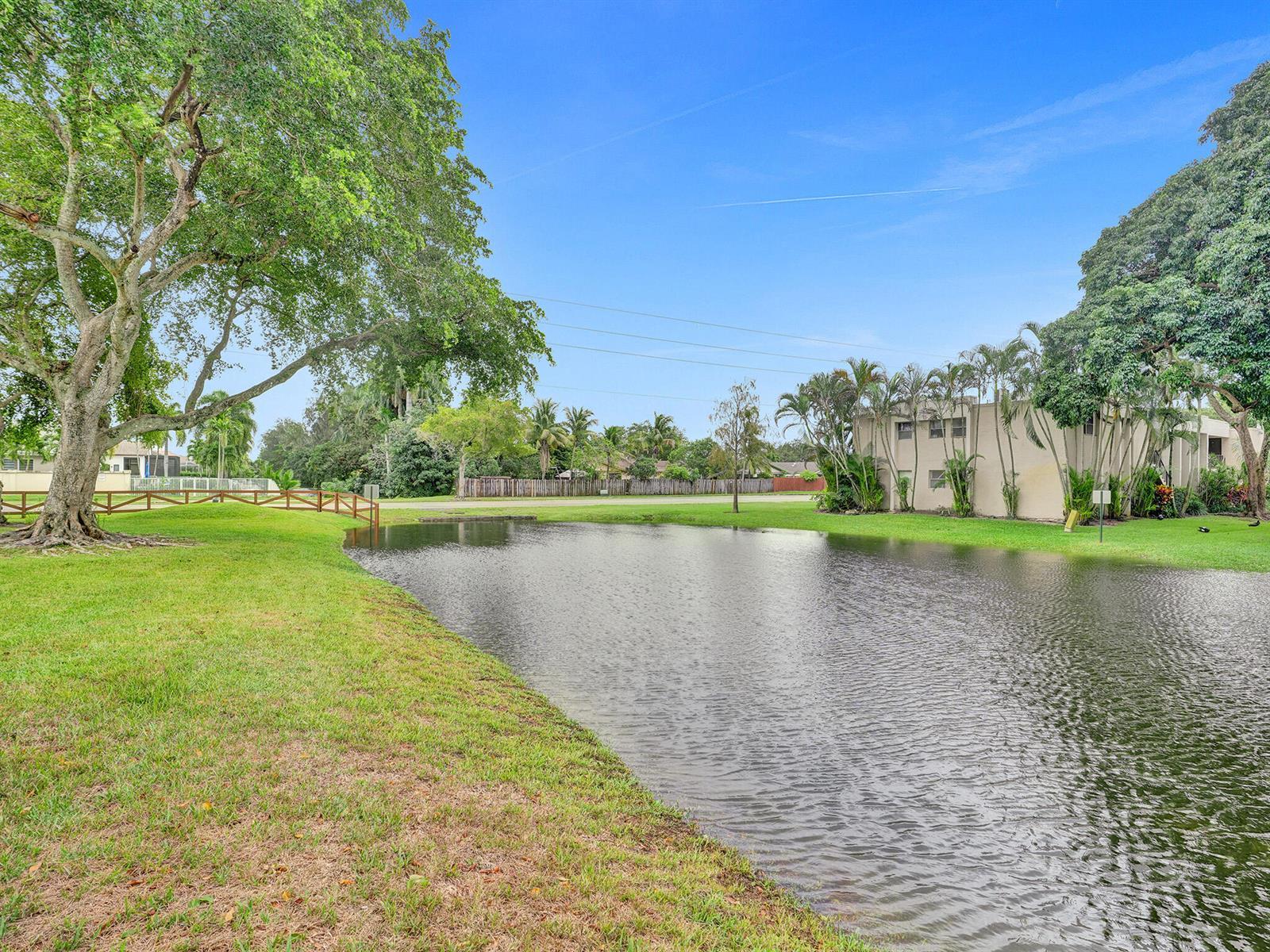 3747 E Valley Green Drive # 76, Davie FL 33328 photo 2